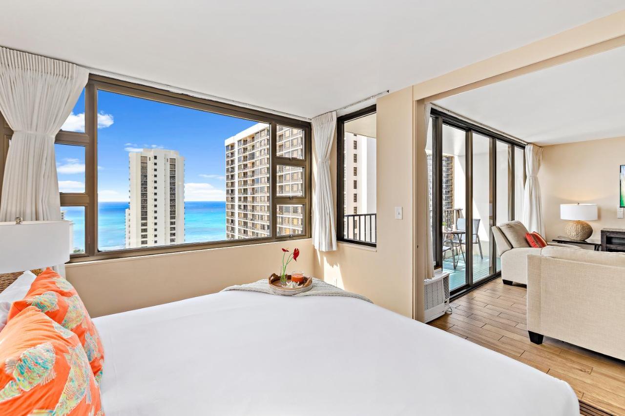 Waikiki Banyan 1Br With Great Ocean Views, Steps To Beach & Parking! Хонолулу Екстериор снимка