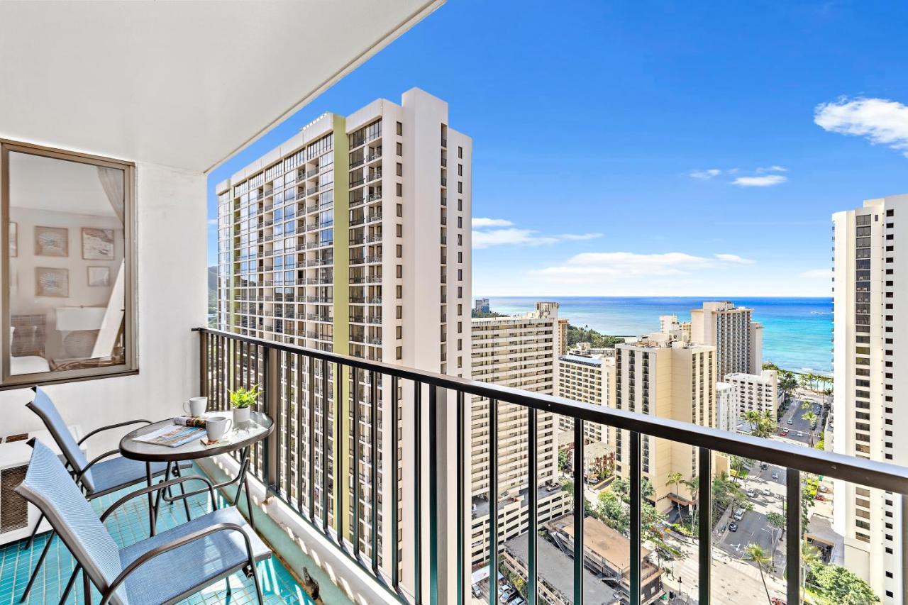Waikiki Banyan 1Br With Great Ocean Views, Steps To Beach & Parking! Хонолулу Екстериор снимка